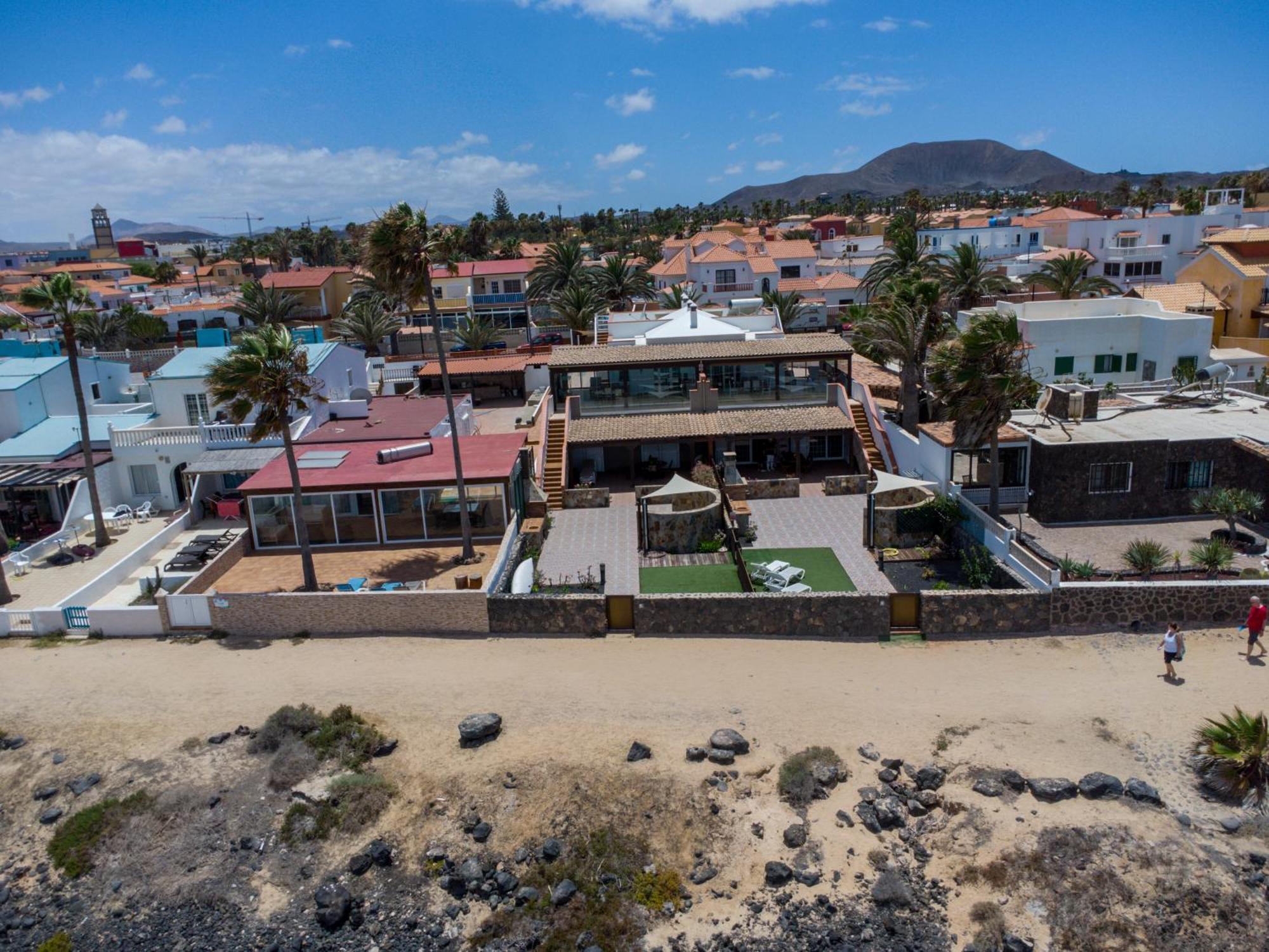 Villa Marina II Beachfront Corralejo By Holidays Home Exterior foto